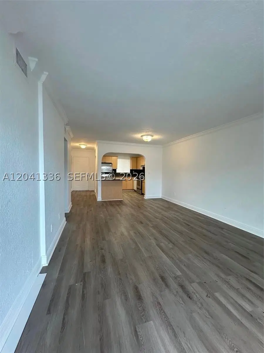 980 NE 170th St #214, North Miami Beach, FL 33162 - #1