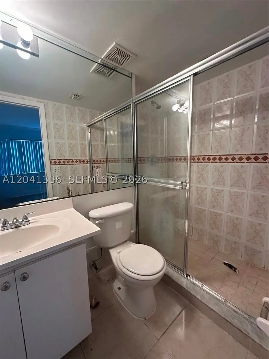 980 NE 170th St #214, North Miami Beach, FL 33162 - #2