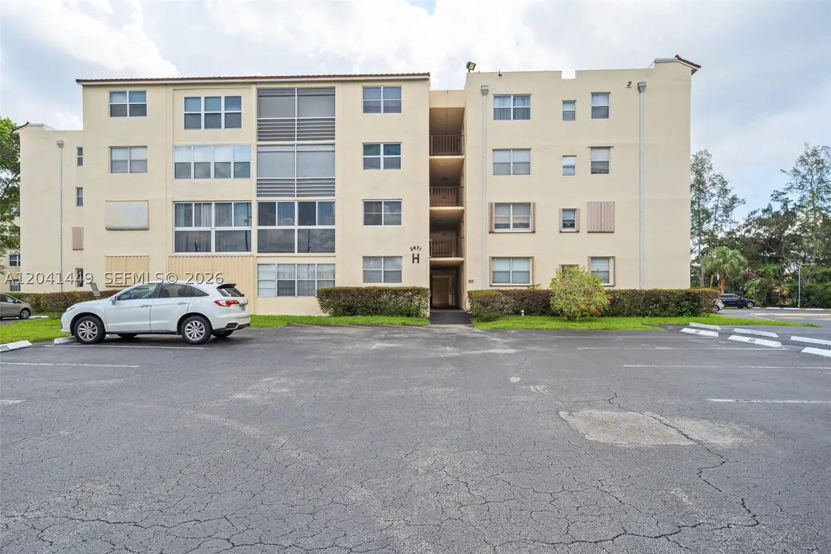 2871 Somerset Dr #102, Lauderdale Lakes, FL 33311 - #1