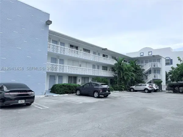 1120 102nd St #21, Bay Harbor Islands, FL 33154