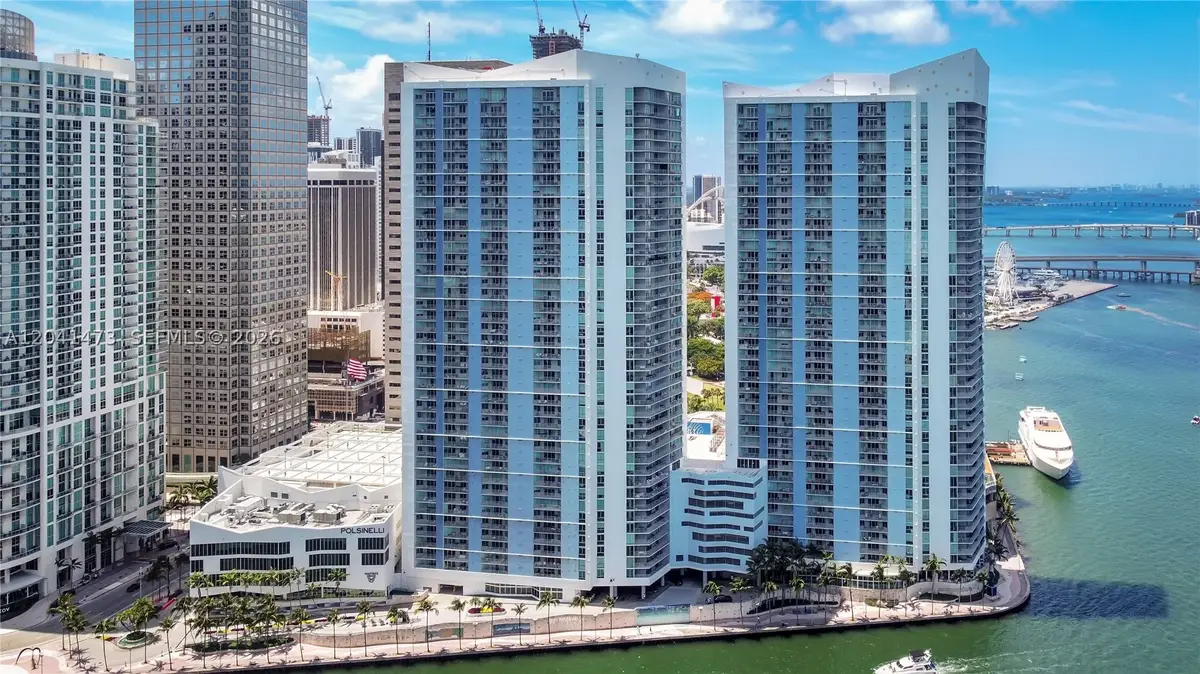 325 S Biscayne Blvd #3921, Miami, FL 33131 - #1