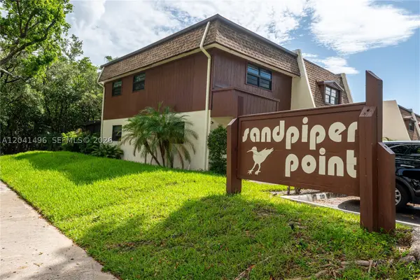 2133 N 14th Ave, Hollywood, FL 33020