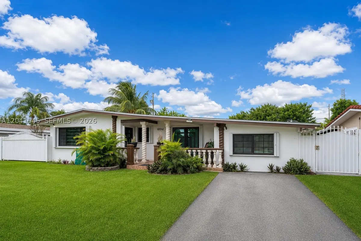 18670 Belview Dr, Cutler Bay, FL 33157 - #1