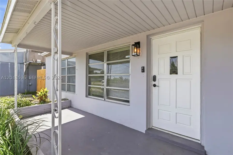 230 NW 55th St, Oakland Park, FL 33309 - #2