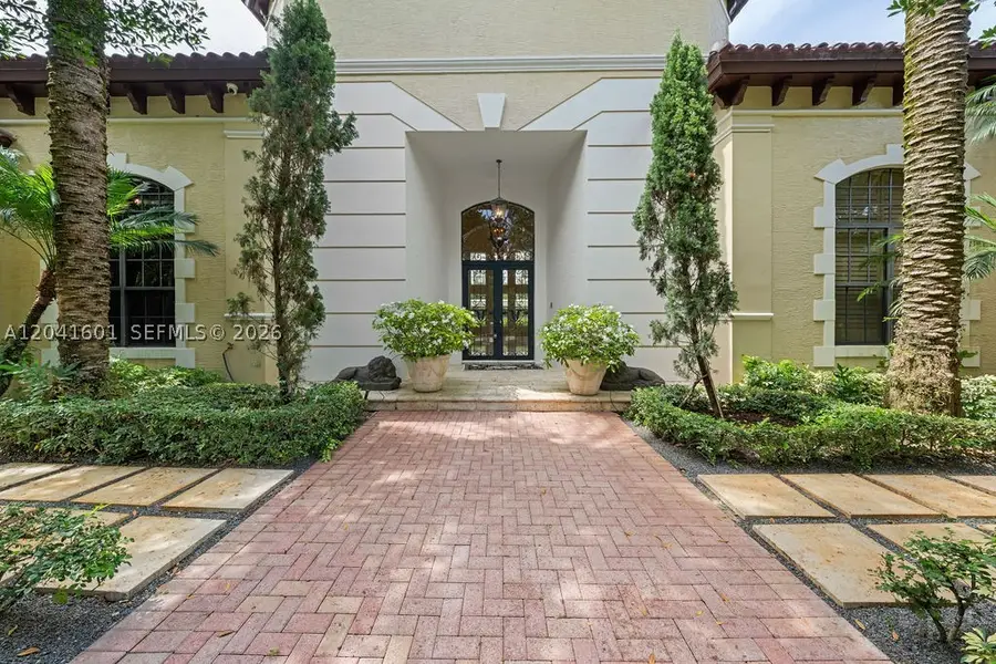 9001 SW 59th Ct, Pinecrest, FL 33156 - #3