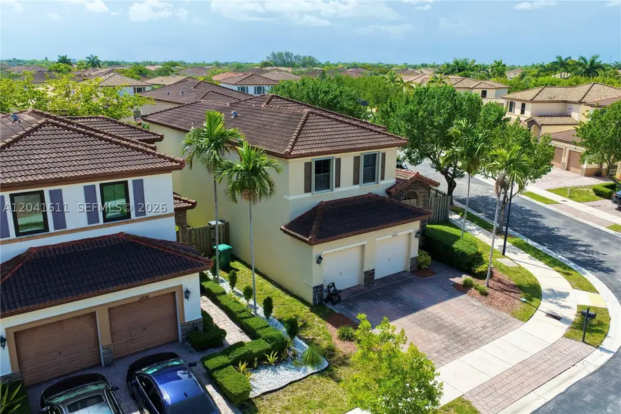 22732 SW 92nd Pl, Cutler Bay, FL 33190 - #3
