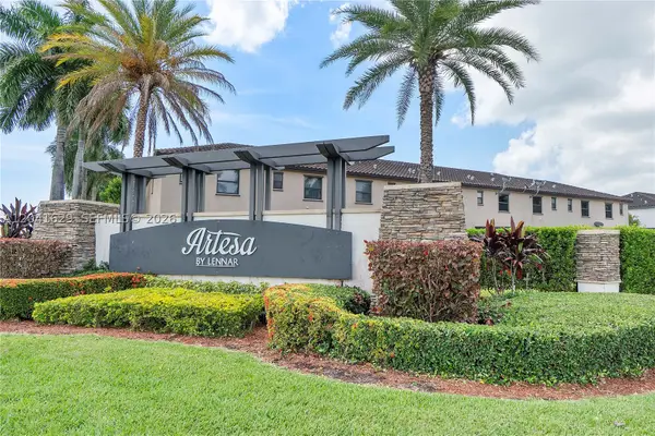 11477 SW 248th Ter, Homestead, FL 33032
