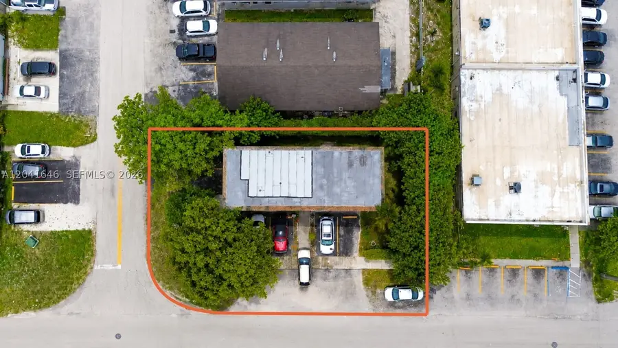 1275 SW 36th Ave, Fort Lauderdale, FL 33312 - #2