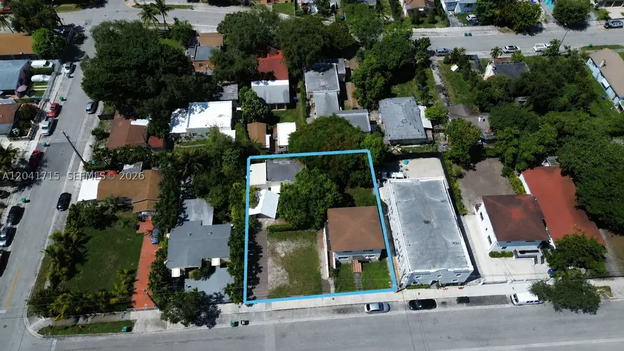 255 NW 32nd St, Miami, FL 33127 - #2