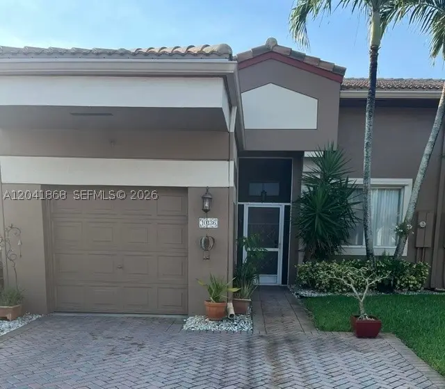 10136 Lombardy Dr, Tamarac, FL 33321 - #1