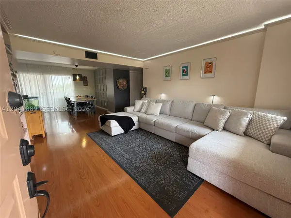 17000 NW 67th Ave #402, Hialeah, FL 33015