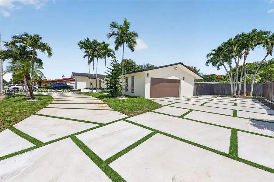 8430 SW 88th St, Miami, FL 33156 - #2