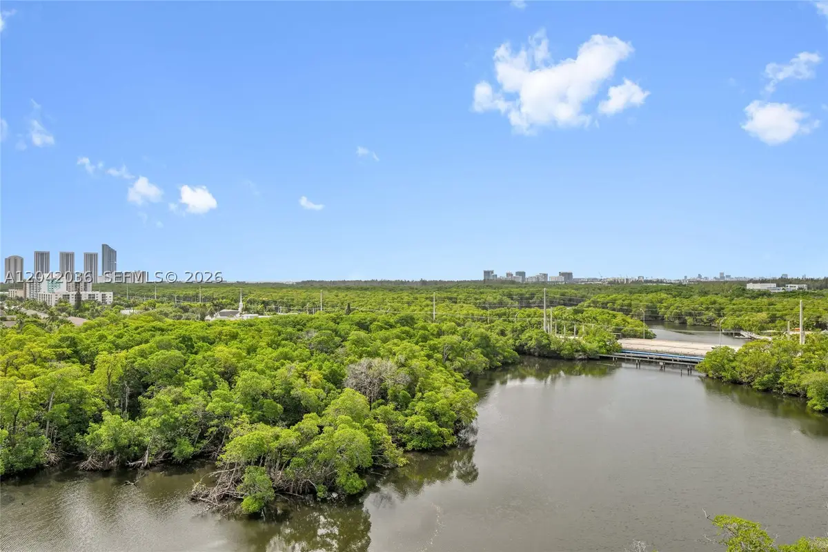 16385 Biscayne Blvd #1020, North Miami Beach, FL 33160 - #1
