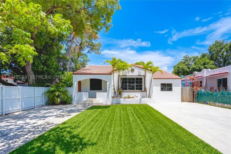 322 SW 18th Road, Miami, FL 33129 - #2