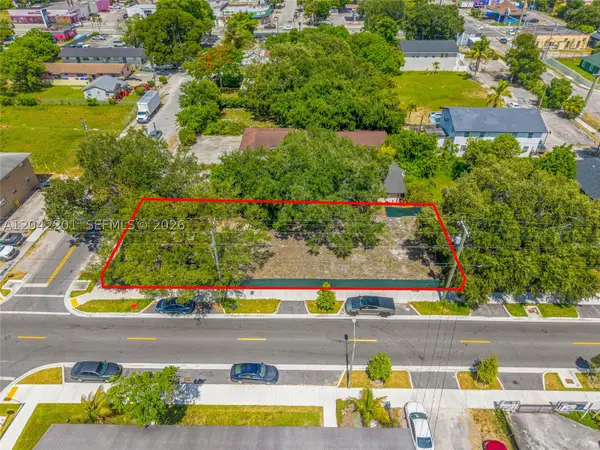 605 NW 65th St, Miami, FL 33150