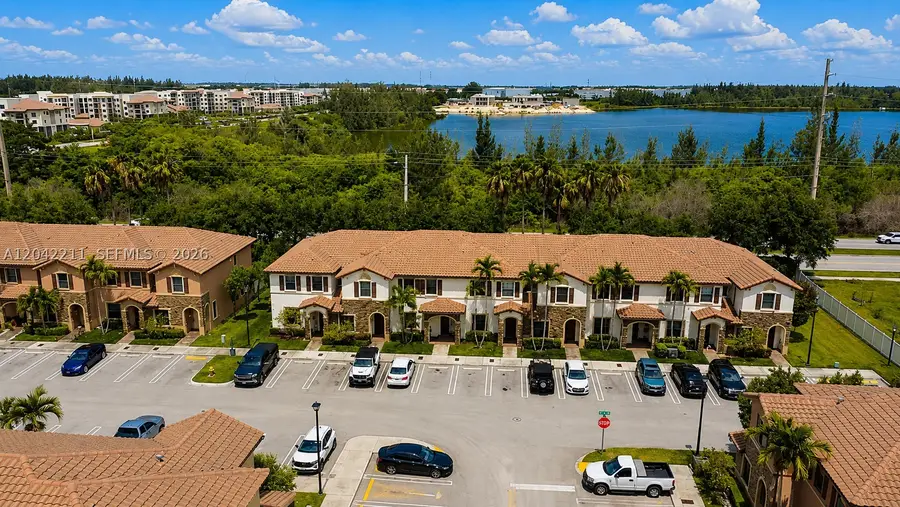 8954 W 35th Way, Hialeah, FL 33018 - #3