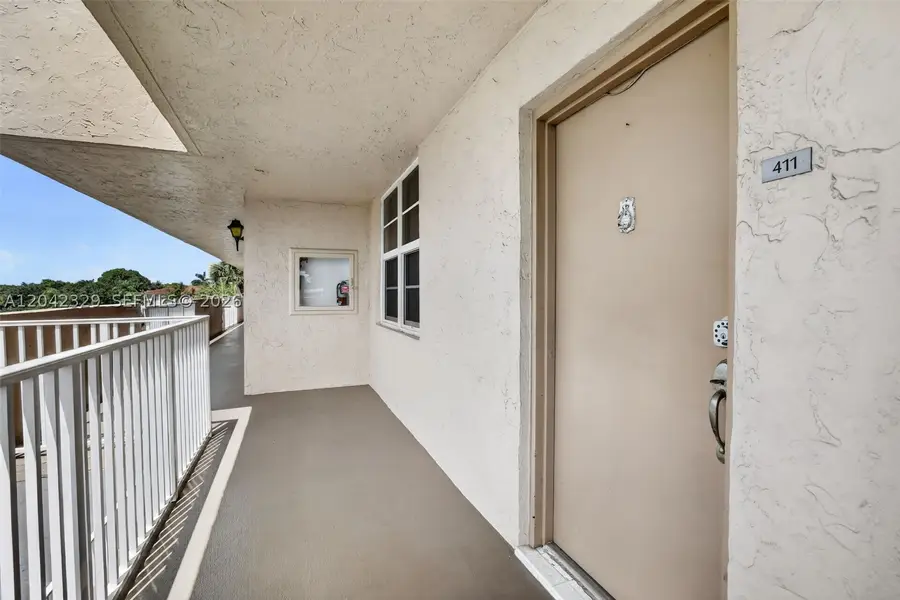 250 Jacaranda Dr #411, Plantation, FL 33324 - #3