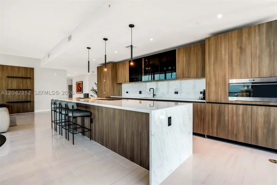 20 NE 11th St #6003, Miami, FL 33132 - #3