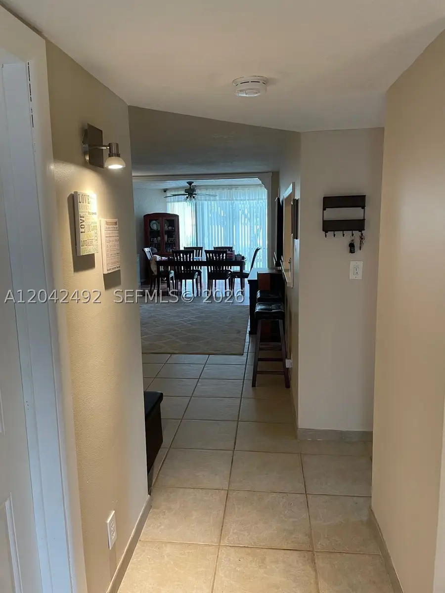 9520 Seagrape Dr #106, Davie, FL 33324 - #3
