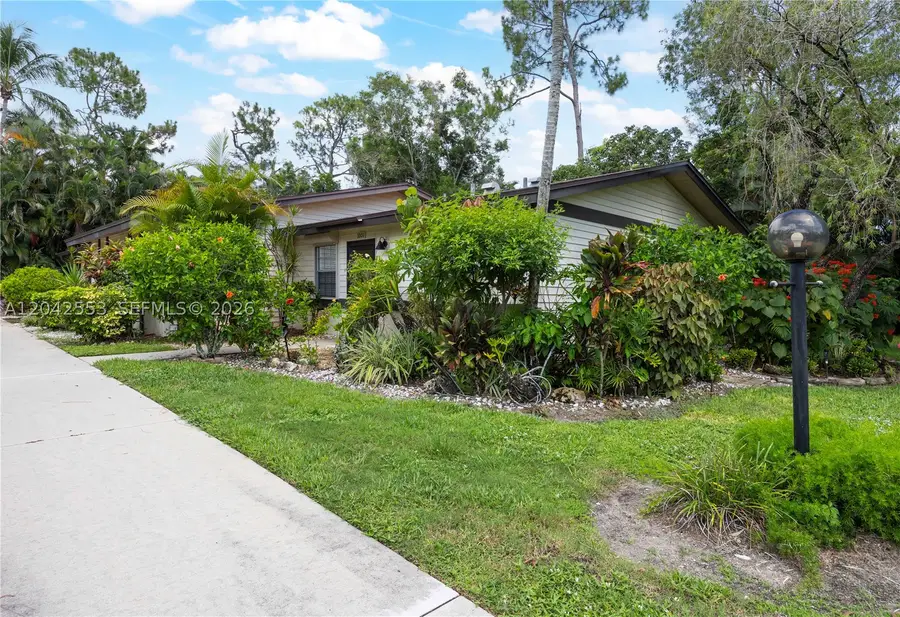 1001 Pine Isle Ln #1001, Naples, FL 34112 - #2