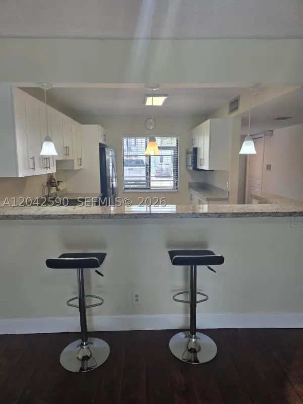 16581 Blatt Blvd #104, Weston, FL 33326