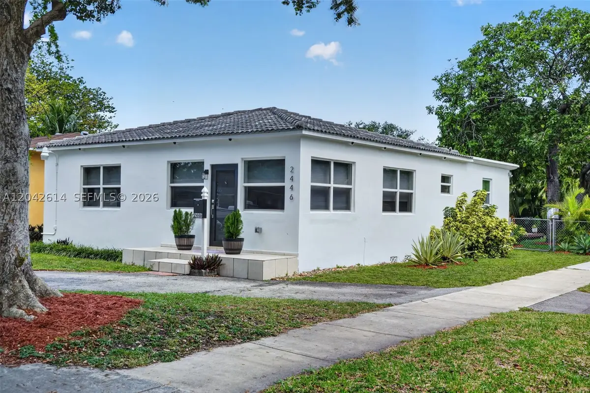 2446 Mckinley St, Hollywood, FL 33020 - #1