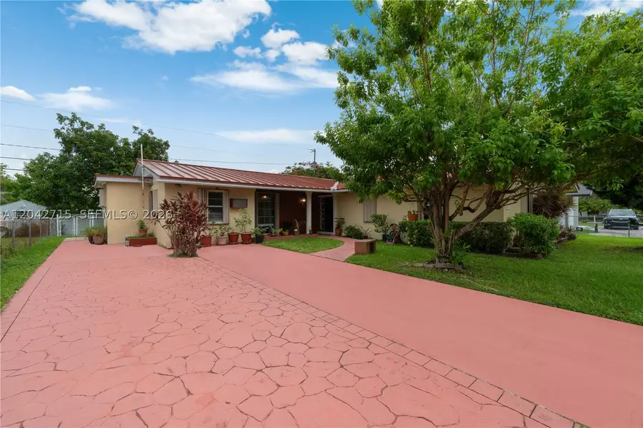 10315 SW 200th St, Cutler Bay, FL 33157 - #3