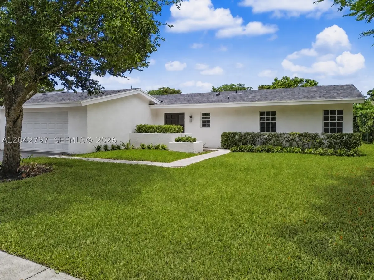 10262 SW 127th Pl, Miami, FL 33186 - #1