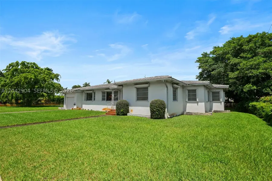 20 SW 4th St, Dania Beach, FL 33004 - #2
