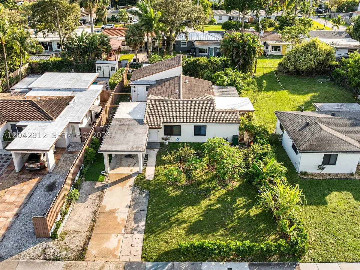 700 Davie Boulevard, Fort Lauderdale, FL 33315 - #1