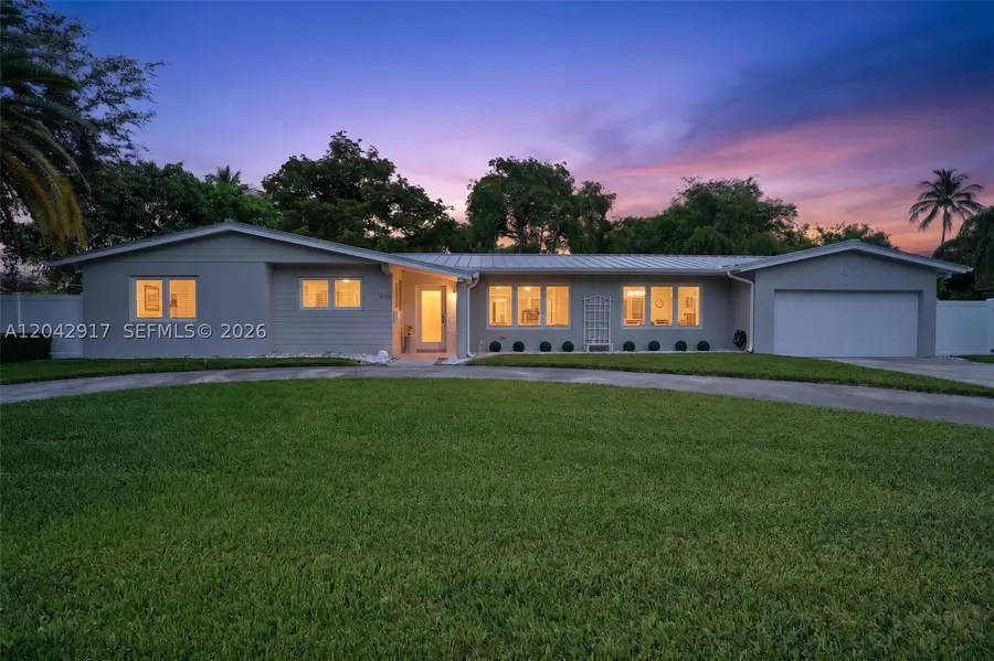 7240 SW 131st St, Pinecrest, FL 33156 - #2