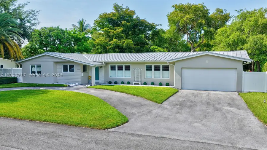 7240 SW 131st St, Pinecrest, FL 33156 - #3