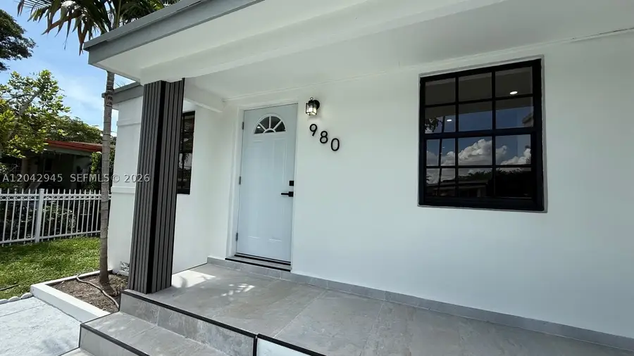 980 NE 146th St, North Miami, FL 33161 - #2