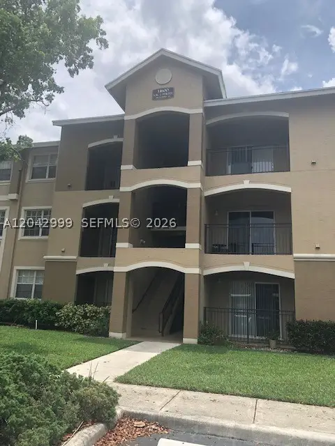 11600 SW 2nd St #18207, Pembroke Pines, FL 33025 - #2