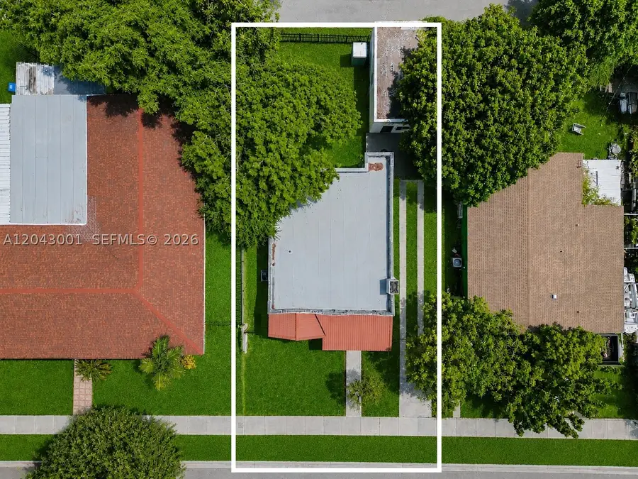 1020 NW 49th St, Miami, FL 33127 - #2