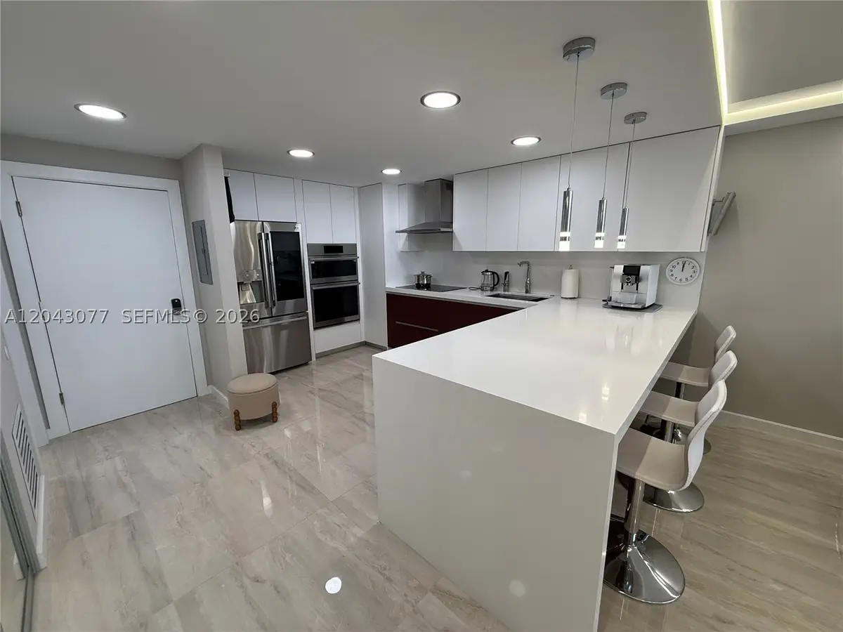 1849 S Ocean Dr #PH5, Hallandale Beach, FL 33009 - #1