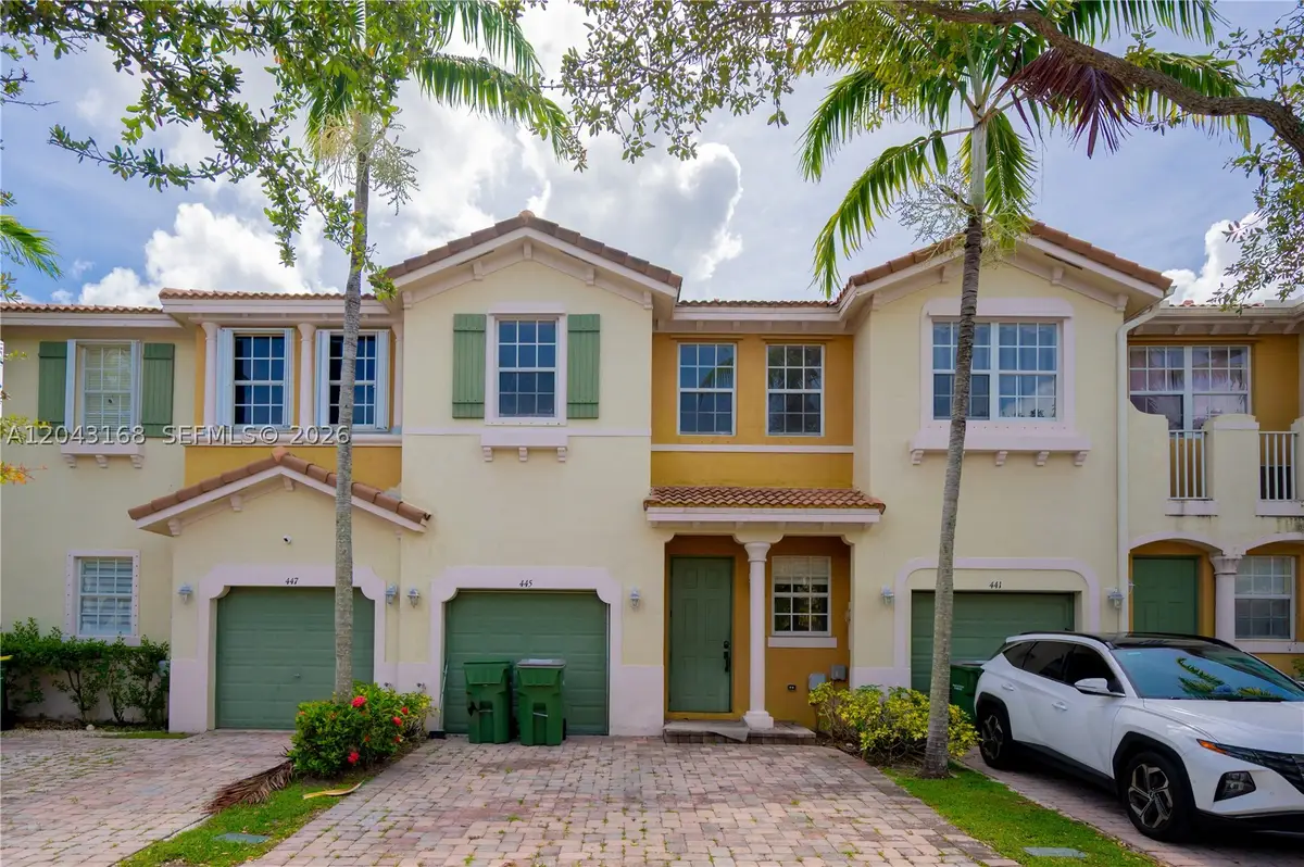 445 NE 21st Ave, Homestead, FL 33033 - #1