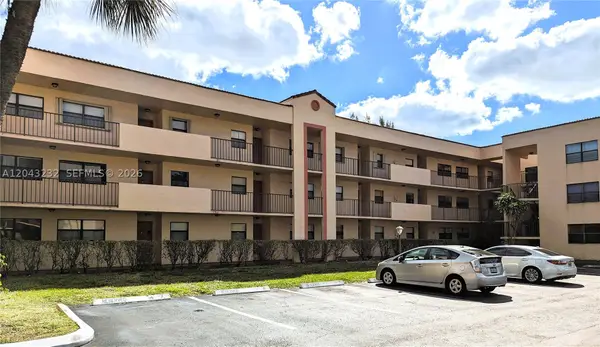 3400 Foxcroft Rd #215, Miramar, FL 33025