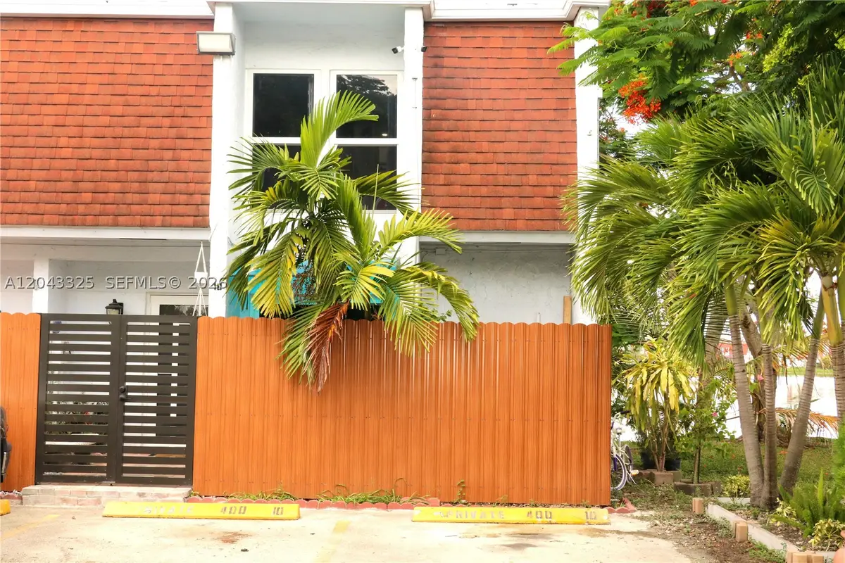 400 NW 107th Ave #10C, Miami, FL 33172 - #1