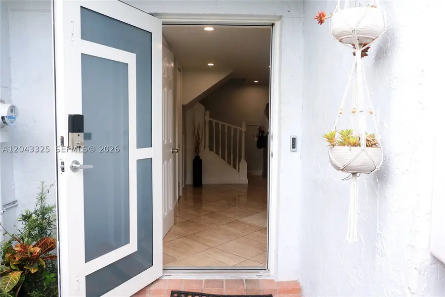 400 NW 107th Ave #10C, Miami, FL 33172 - #2