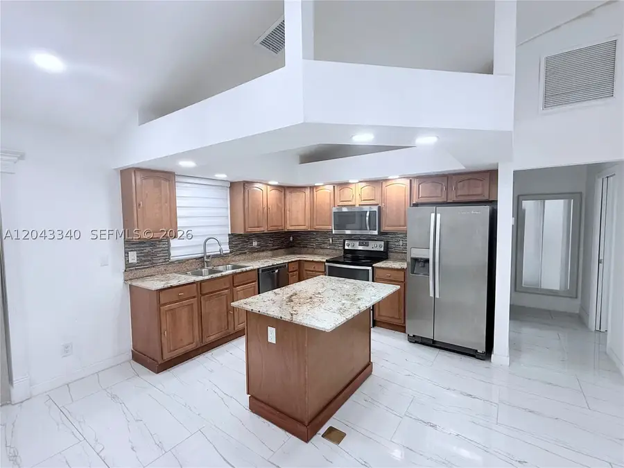 313 NW 16 Pl, Cape Coral, FL 33993 - #3