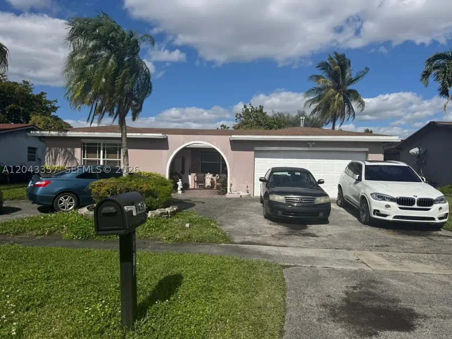 9451 NW 20th Pl, Sunrise, FL 33322 - #2
