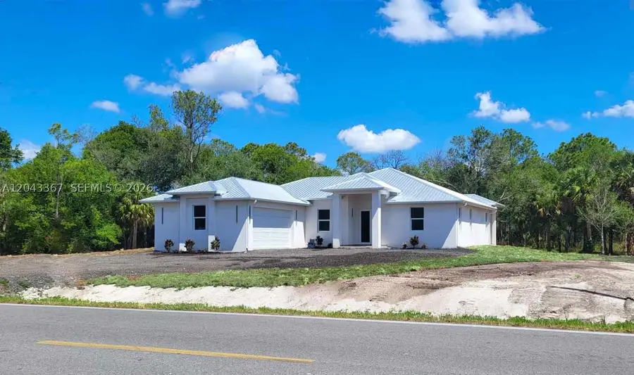 133 Hunting Club Ave, Clewiston, FL 33440 - #3