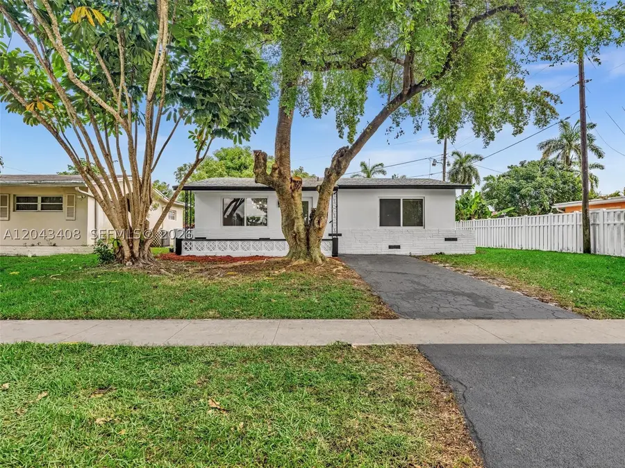 8145 Sunset Strip, Sunrise, FL 33322 - #2