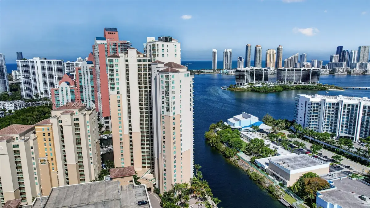 3330 NE 190th St #718, Aventura, FL 33180 - #1