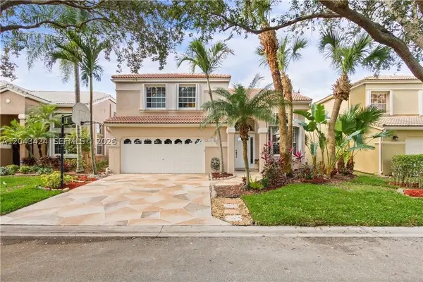 5569 NW 106th Dr, Coral Springs, FL 33076