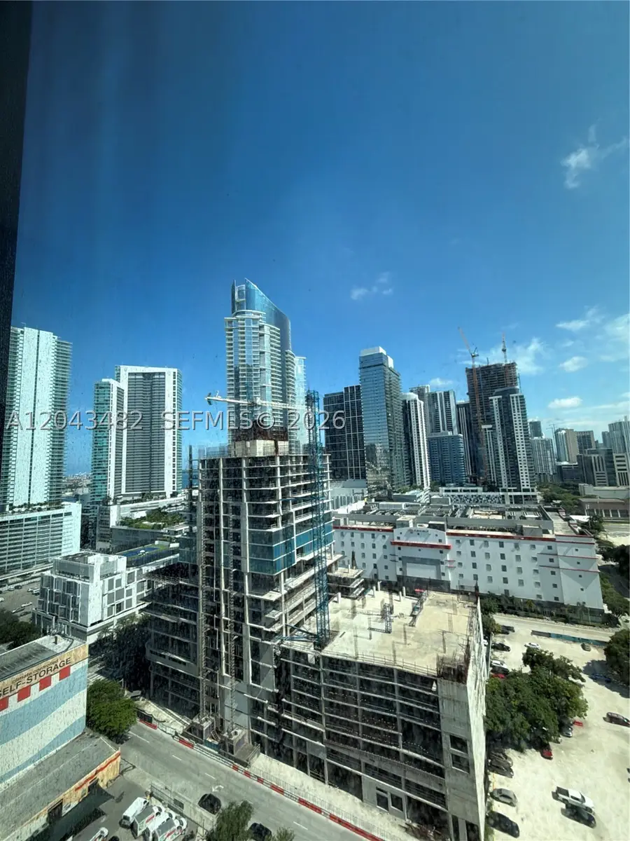 20 NE 11th St #4902, Miami, FL 33132 - #3