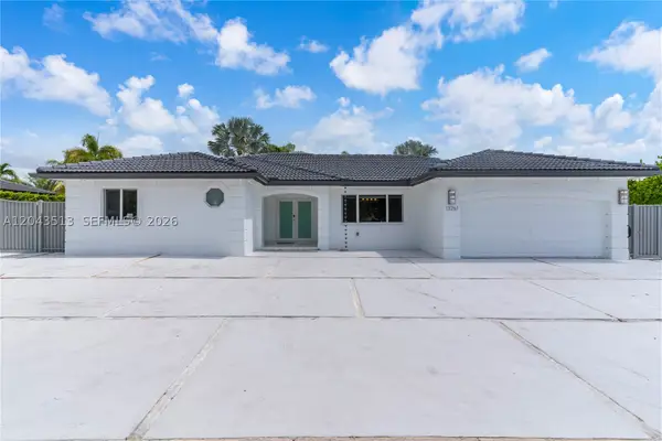 13261 SW 204th St, Miami, FL 33177