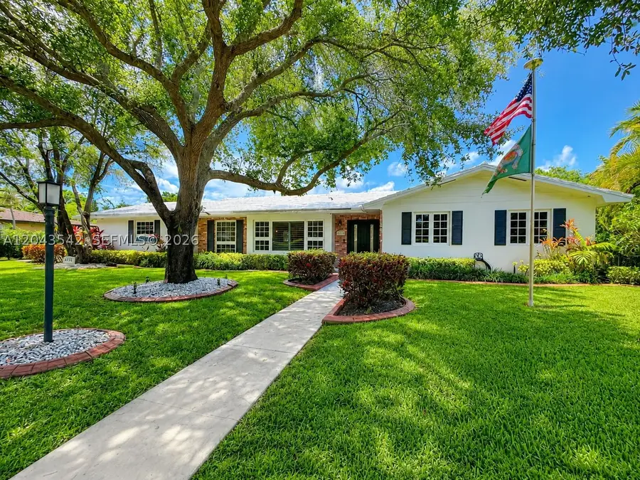 8481 SW 144th St, Palmetto Bay, FL 33158 - #3
