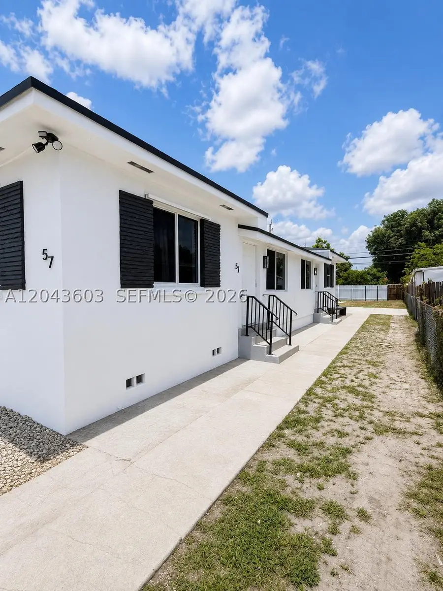 59 E 10th St, Hialeah, FL 33010 - #3